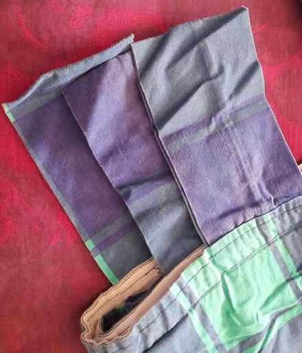 Photo of free Curtains (Alvaston DE24) #2