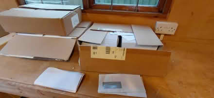 Photo of free Windowed and unwindowed envelopes (BR8) #1