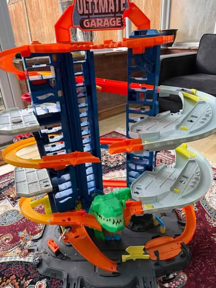 Photo of free Hot wheels ultimate garage (Baldock, SG7) #1
