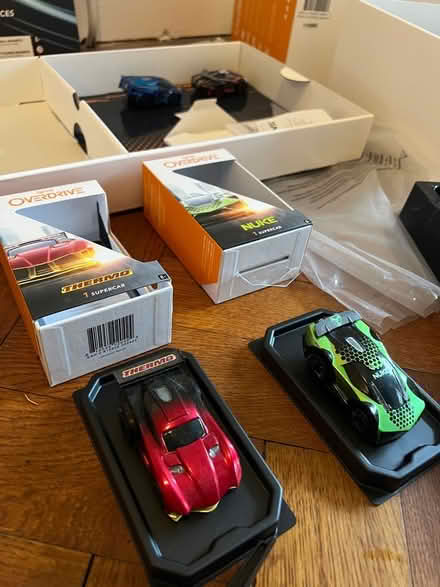 Photo of free “Anki Overdrive” car racing kit (Latchford WA4) #1