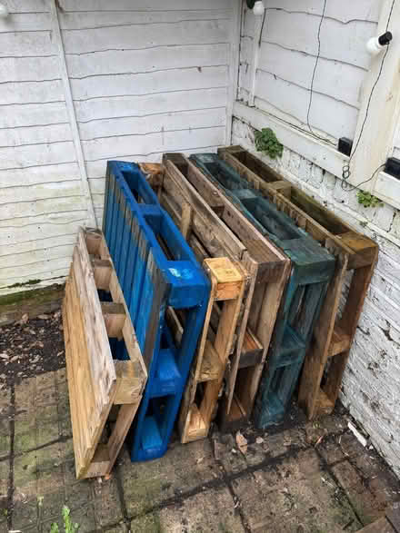 Photo of free Pallets (Fulham SW6) #1