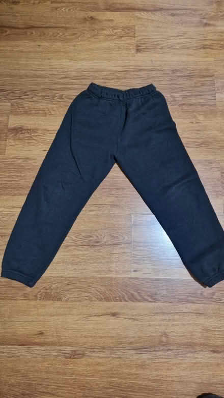 Photo of free Boys tracksuit (SE11) #2