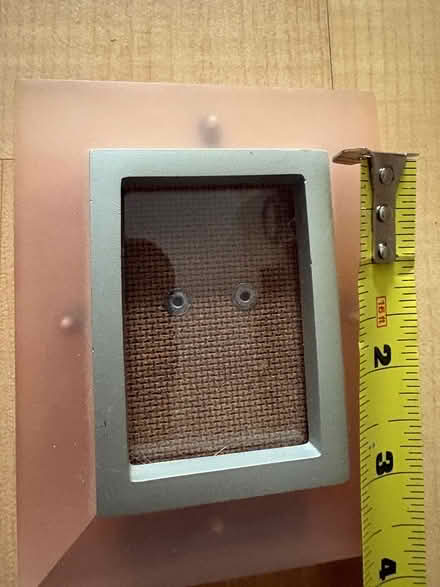 Photo of free Small picture frame - 2”x3” picture (L5L 5P5) #4