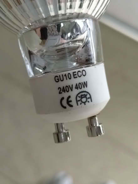 Photo of free 4 x Halogen spotlight bulbs 40w (Colchester CO1) #3