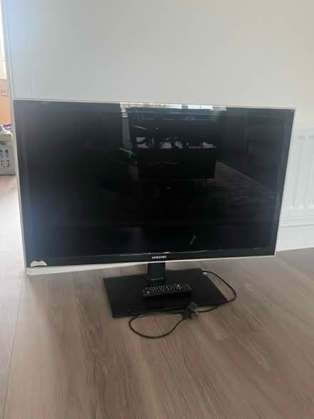 Photo of free 36” tv (Nottingham NG5) #1