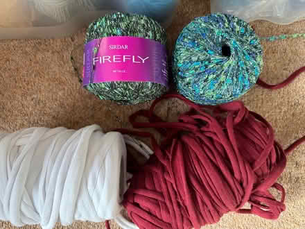 Photo of free CRAFTING ITEMS fabrics etc (M33) #4