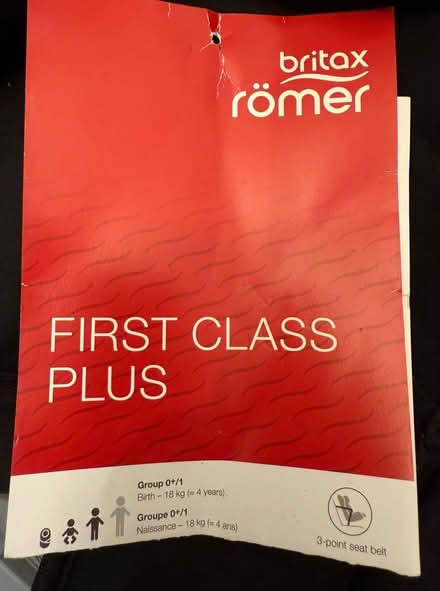 Photo of free Britax Romer Car seat Group 0+/1 Birth to 4 years (Barnes SW15) #3