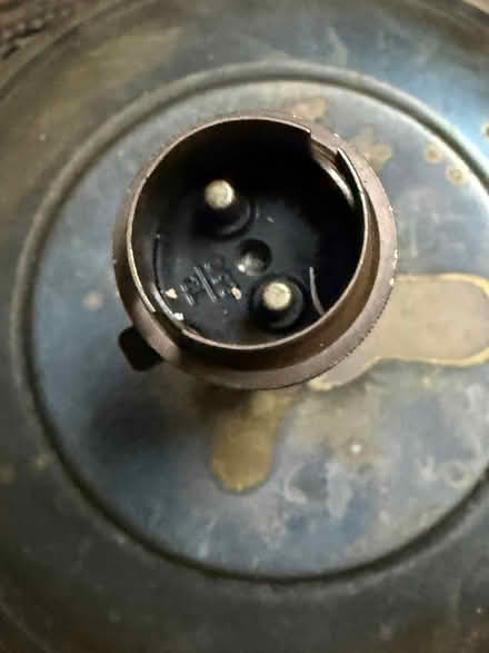 Photo of free Large brass metal vintage lamp base (BT10) #3