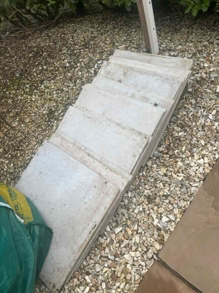 Photo of free bricks, firewood and tiles (S80 3) #4