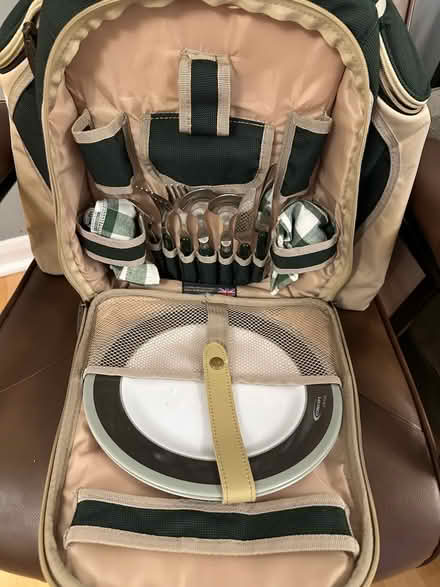 Photo of free Picnic hamper for 2 (Blaby LE8) #2