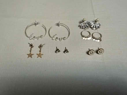 Photo of free Various earrings (Erin Mills&QEW) #1