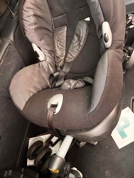 Photo of free Maxi-Cosi Car Seat (LS15 Whitkirk Leeds) #1