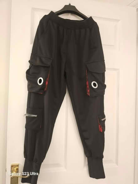 Photo of free Sports trousers for a 13-years (Chertsey) #1