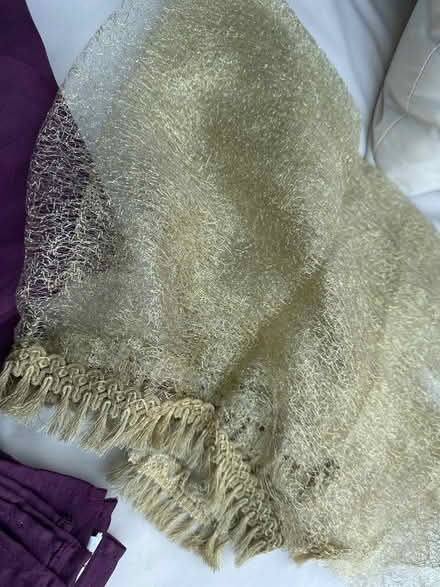 Photo of free Large purple table cloth and 8 matching napkins (Blaby LE8) #2