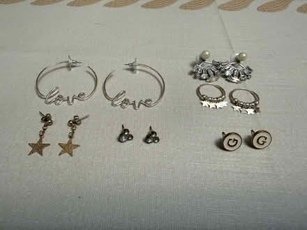 Photo of free Various earrings (Erin Mills&QEW) #2