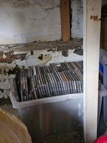 Photo of free Box of mixed music cds (East Kilbride G74) #1