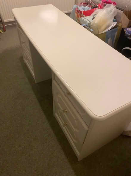 Photo of free White wooden dresser with drawers (Sk12) #2