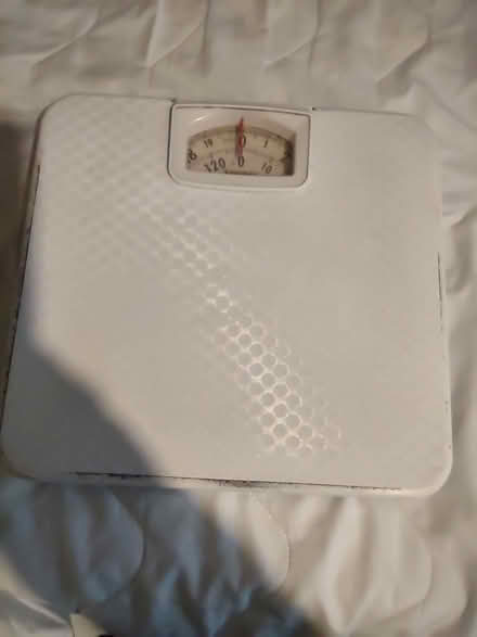 Photo of free Mechanical scales (ME13) #1