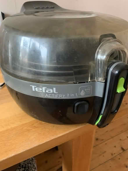 Photo of free Air fryer (M32) #1