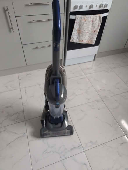 Photo of free Russell Hobbs Hoover (Hyde SK14) #1