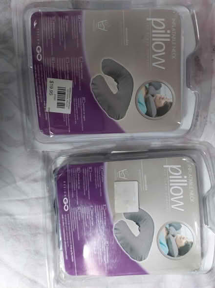 Photo of free 4 inflatable travel pillows (Wrose BD2) #2