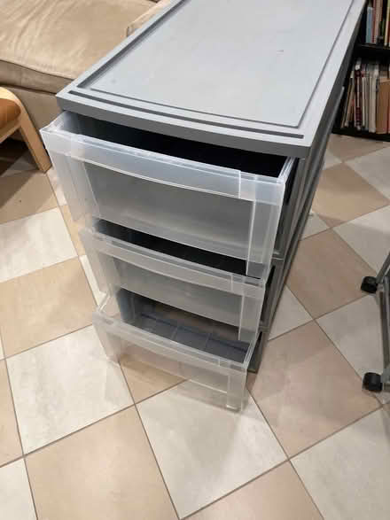 Photo of free Stacked drawers (Cleveland Park) #1