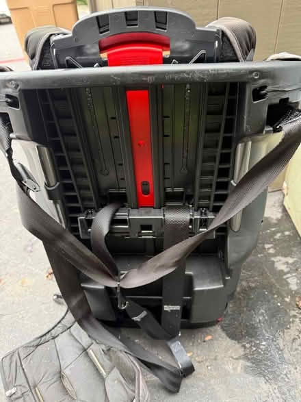 Photo of free Britax car sest (Valencia Avenue, Sunnyvale) #2