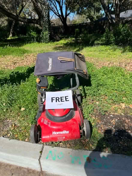 Photo of free Used Electric Mower (Menlo Park) #1