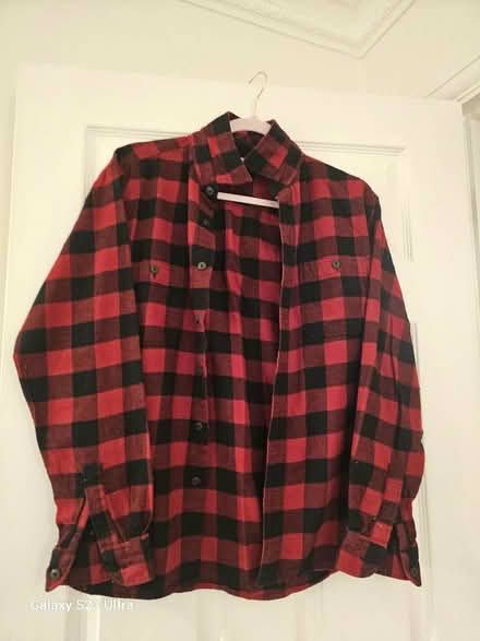 Photo of free Kids’ shirt size Xs (Chertsey) #2