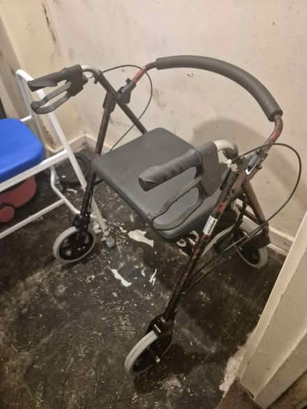 Photo of free 4 wheeled walker (Meanwood ls7) #1
