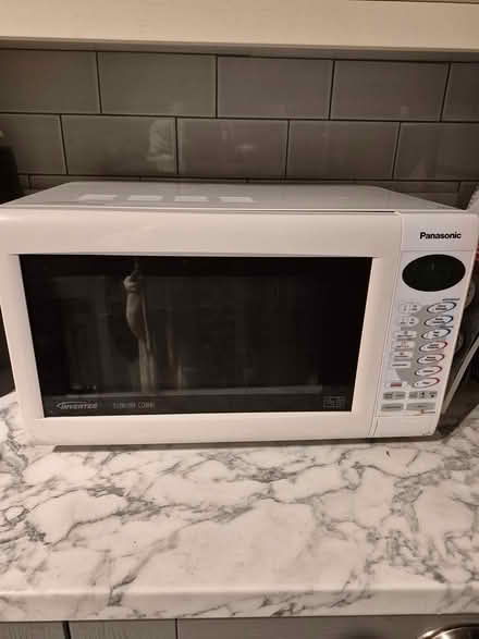 Photo of free Panasonic microwave (Ellesmere Port CH66) #1
