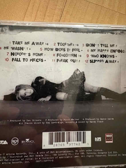 Photo of free Avril Lavign Music CD (L5L 5P5) #2