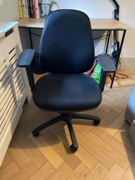 Photo of free Office chair (Hammersmith) #1