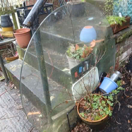 Photo of free Glass table top (Leeds LS7) #1
