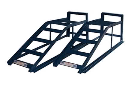 Photo of A pair of car ramps (CM7 braintree) #1