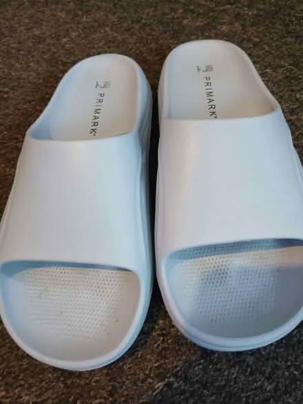 Photo of free Sliders (Weeke SO22) #1