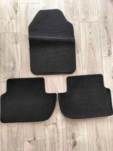 Photo of free Set of 4 Nissan Qashqai car mats (Wollaton NG8) #1