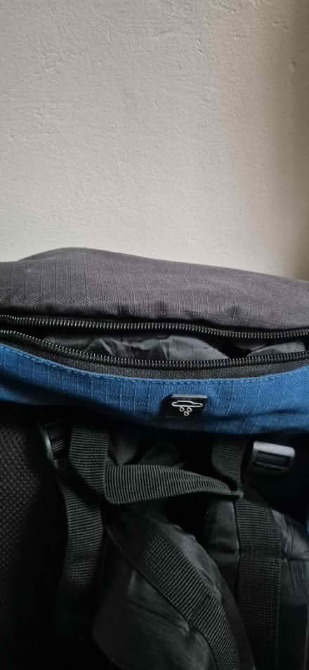 Photo of free 66l backpack (Ponders End EN3) #4