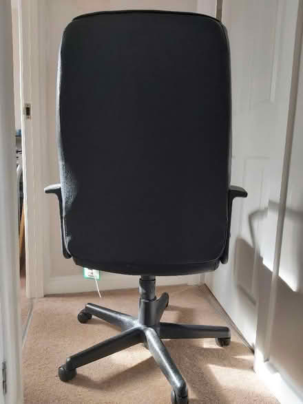 Photo of free Black office chair (Faringdon SN7) #2