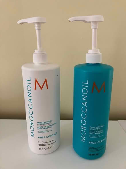 Photo of free Moroccan Oil Shampoo/Conditioner (48073) #1