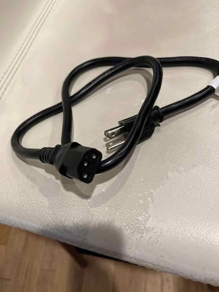 Photo of free Computer cord 2’ long (Cleveland Park) #2