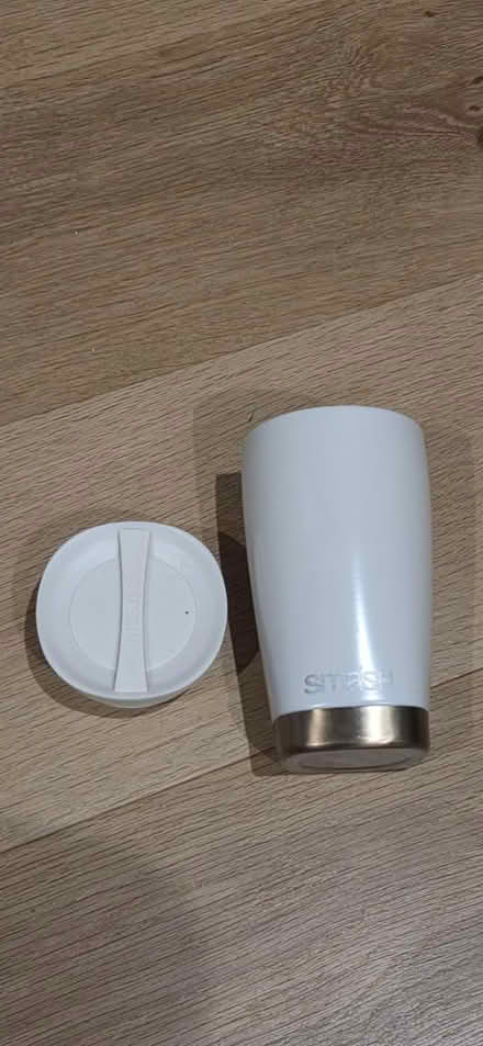 Photo of free Insulated and sealable coffee mug (Chichester PO19) #1