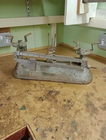 Photo of free Vintage measuring scales (Gunton NR32) #3