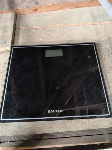 Photo of free Salter weighing scales (Bromley South) #1