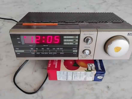 Photo of free Clock radio, Westvale (Westvale, Waterloo) #1
