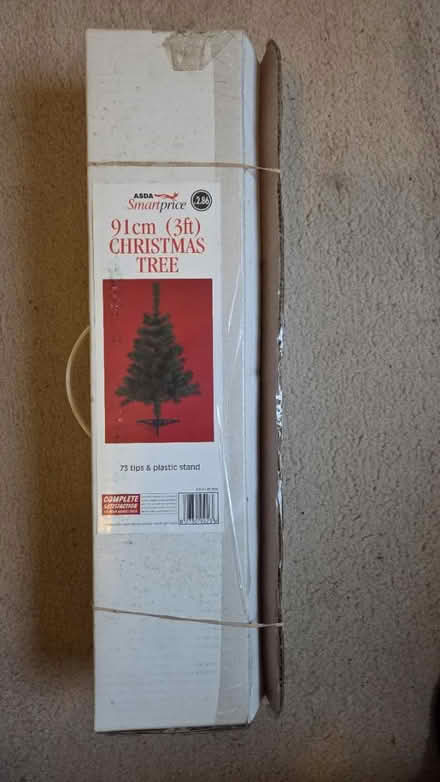 Photo of free Christmas Tree (Hillsborough S6) #1