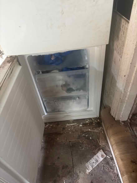 Photo of free fridge freezer (CR0) #3