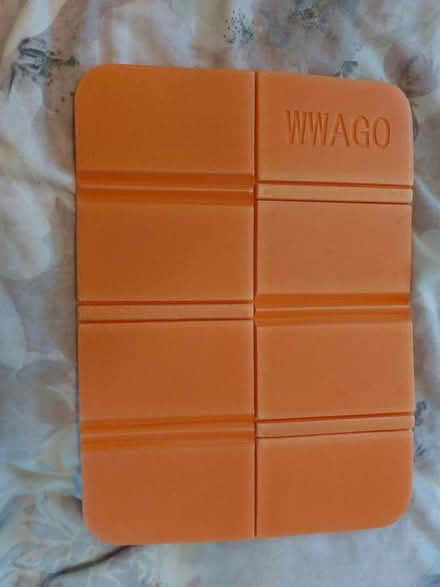 Photo of free Fold out sit mat for walk/outdoors (Wrose BD2) #2