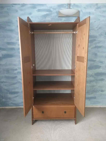 Photo of free Cute little wardrobe (Barton OX3) #1