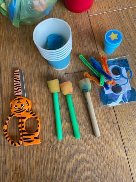 Photo of free Arts and crafts bits and bobs (Hemel HP1) #2